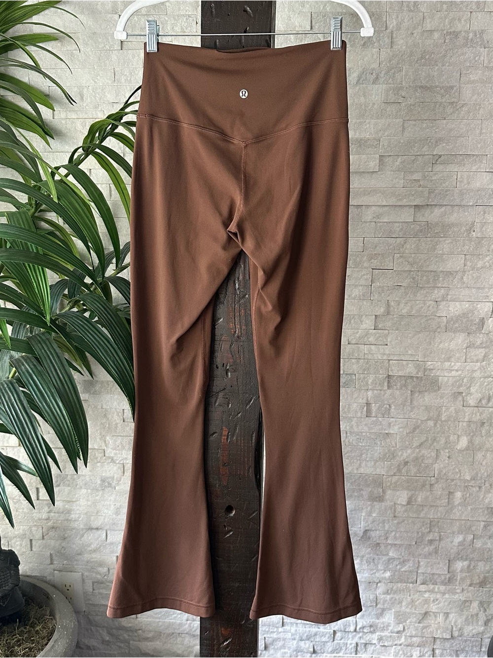 Lululemon High-Waist Roasted Brown Align Nulu Flare Leg Pants Size 8 - Picture 4 of 4